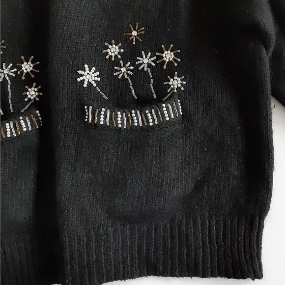 Vintage 80s Silk Angora Blend Black Beaded Pocket Flower Sweater Womens L - Picture 6 of 11